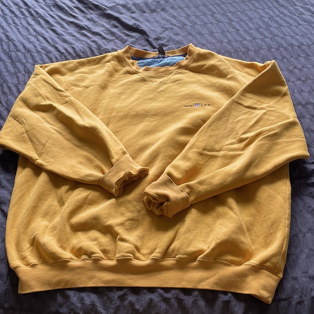 vintage gant oversized yellow crewneck sweatshirt